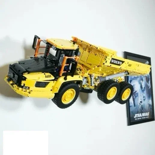 WALL MOUNT FOR TECHNIC 6X6 VOLVO ARTICULATED HAULER 42114