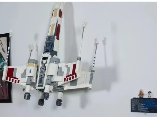 Wall mount for Lego 75355 UCS X-Wing Star Wars 75355