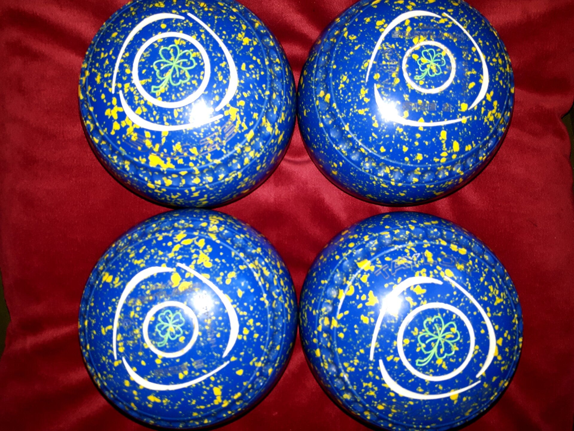 Taylor Blaze bowls -Size 3