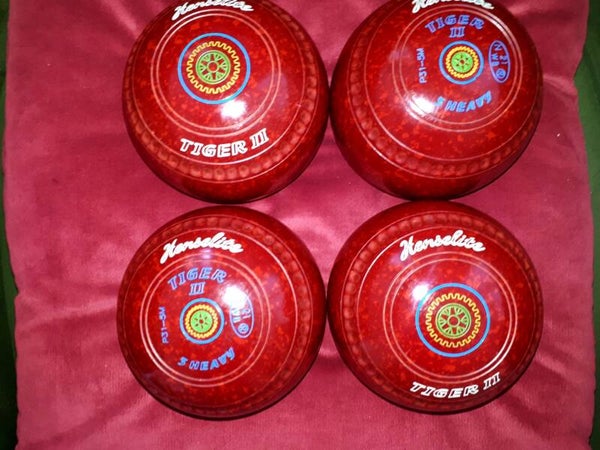 Henselite Tiger II bowls Size 3