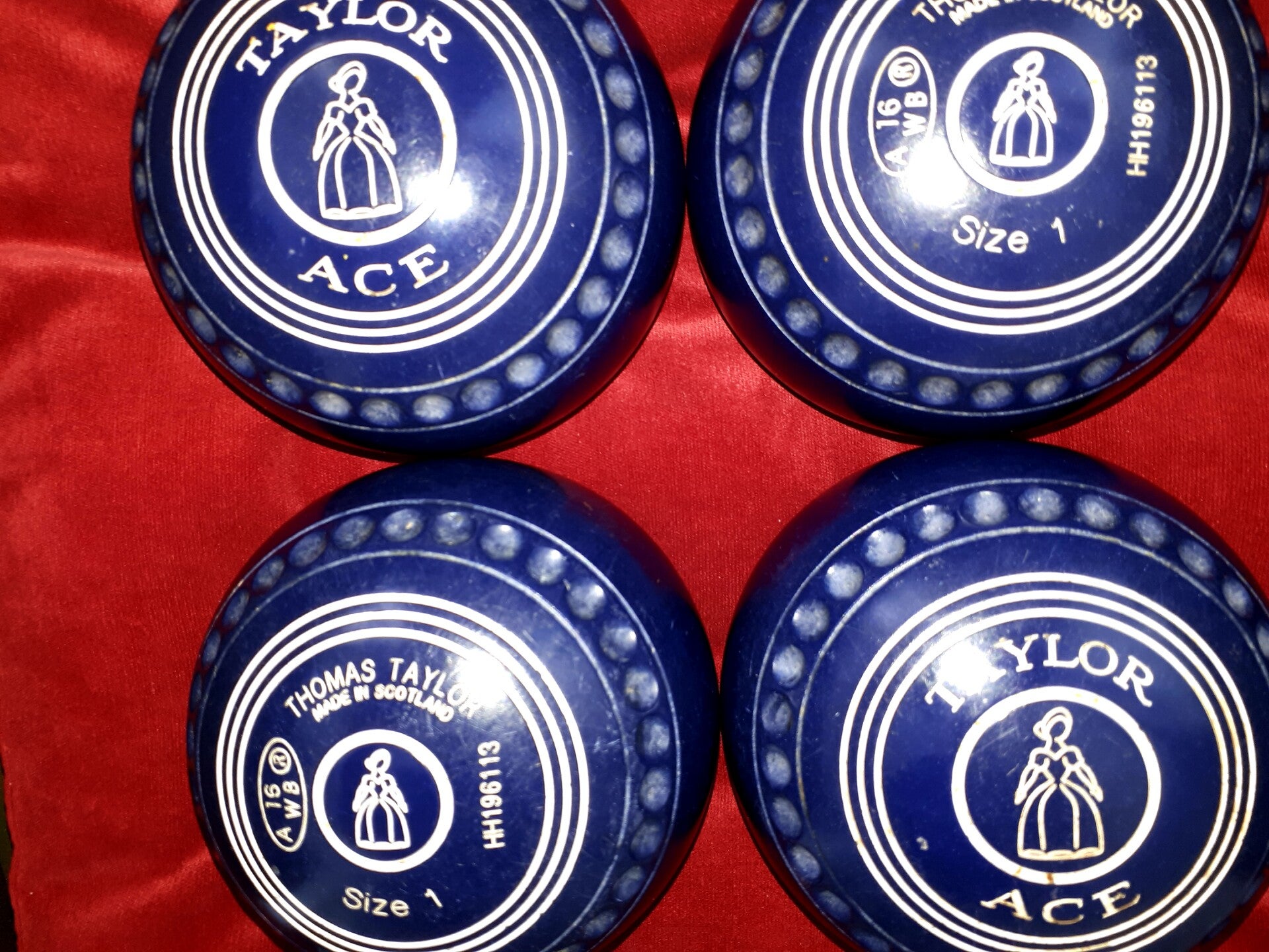 Taylor Ace bowls -- Size 1