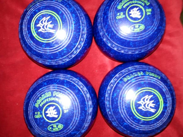 Drakes Pride Professional bowls Size 3