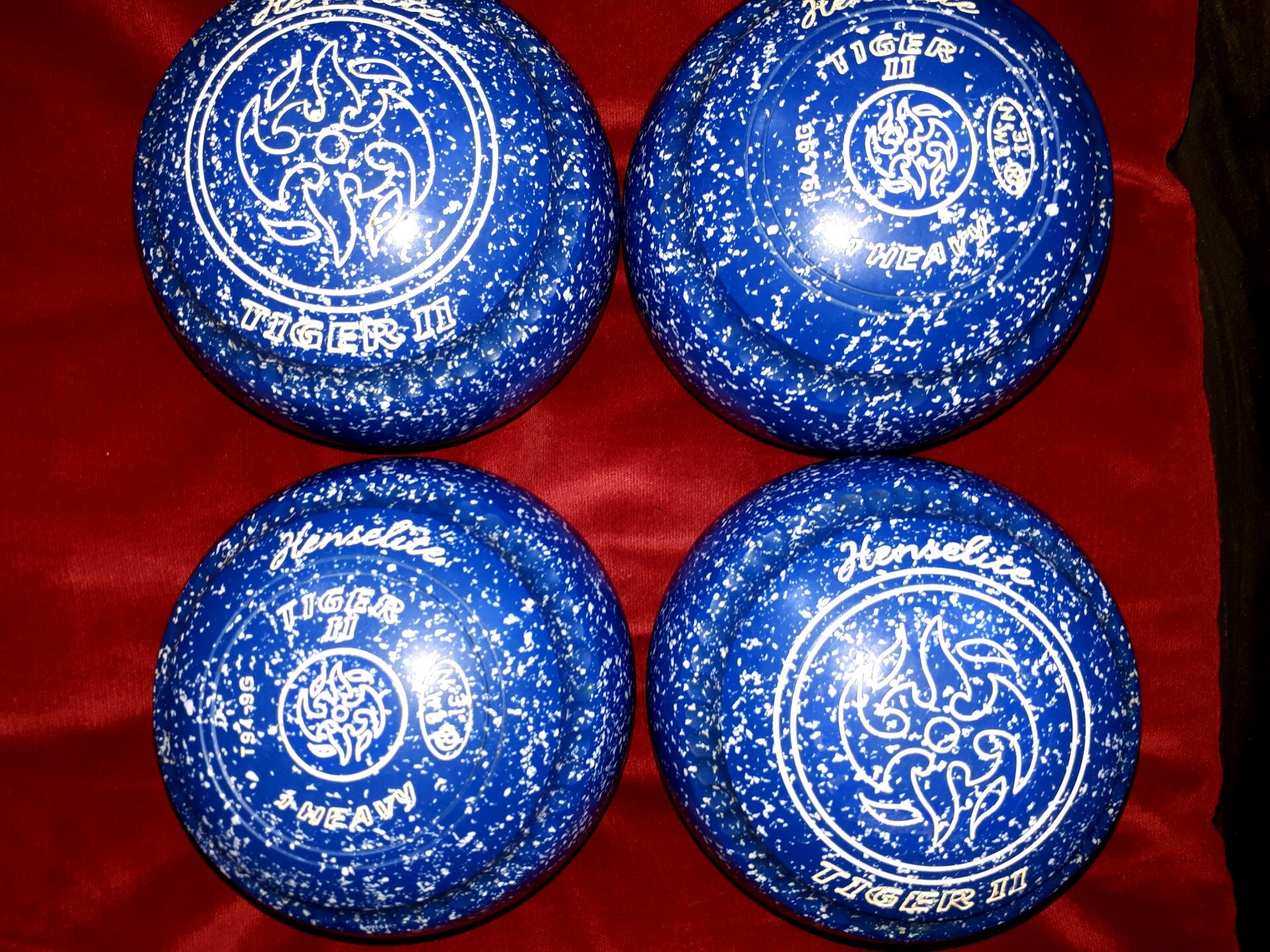 Henselite Tiger II bowls -- Size 1