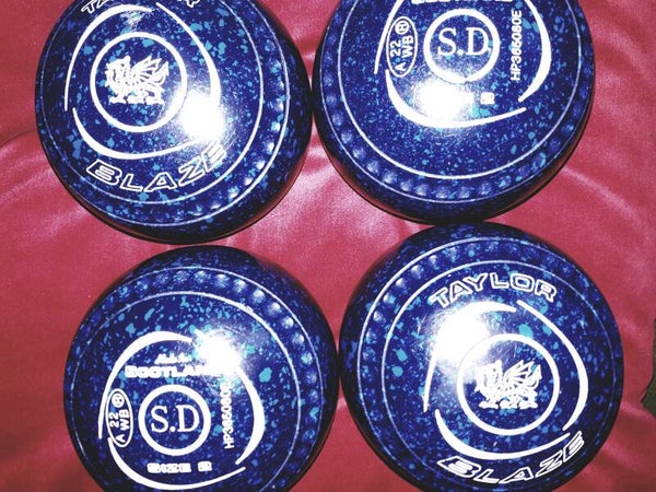 Taylor Blaze bowls - Size 2