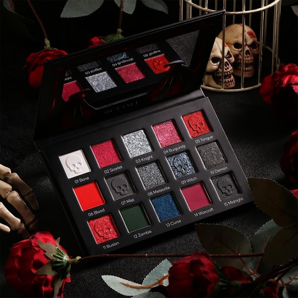 DE'LANCI Red Black Eyeshadow Palette