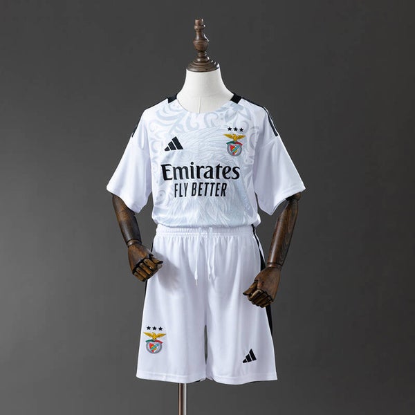 Benfica 2025/2026 Uit