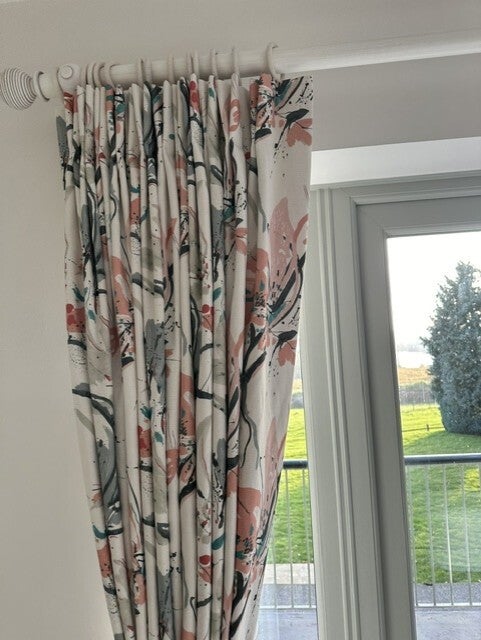 curtain-far-heath-standard.jpg