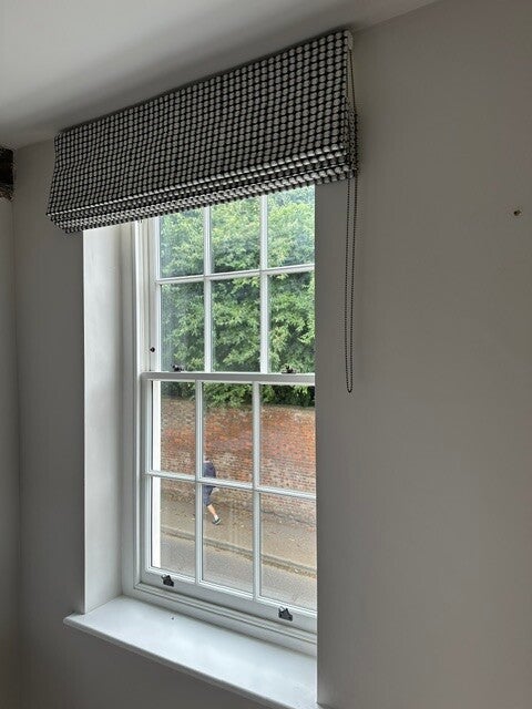 roman-blind-2-standard.jpg