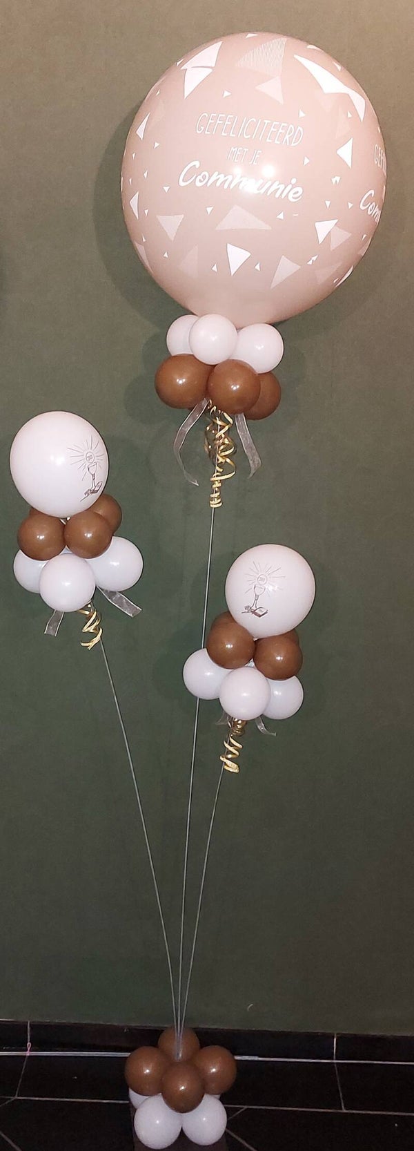 Communie stand Triangles White Sand