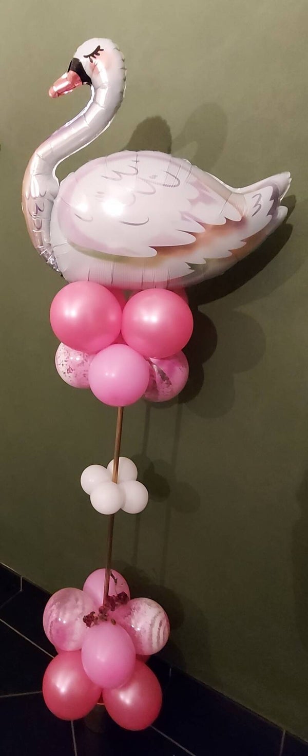 Pilaar roze tinten met zwaan