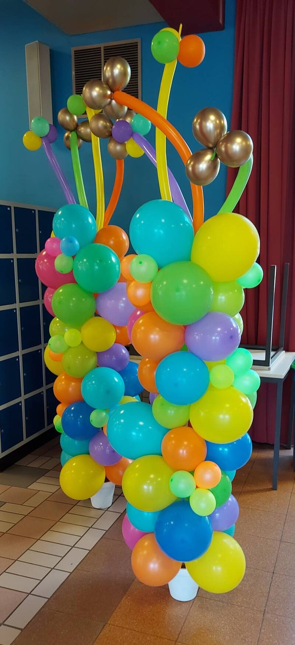 Gekke pilaar kleurrijk