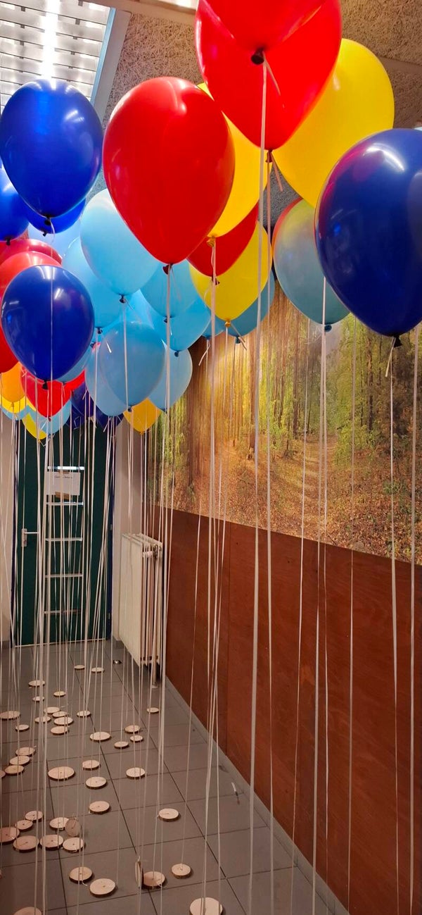 Heliumballon aan stammetje