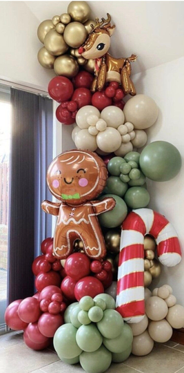 Organic pilaar in Kerstthema.