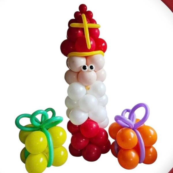 Sinterklaas heeft pakjes mee