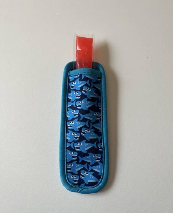 0011P - Couvre-popsicle stryle requin
