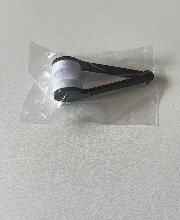 0036B - Brosse à lunette