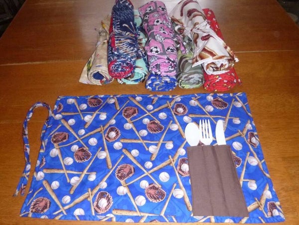 0174P - Napperon avec pochette ustensile