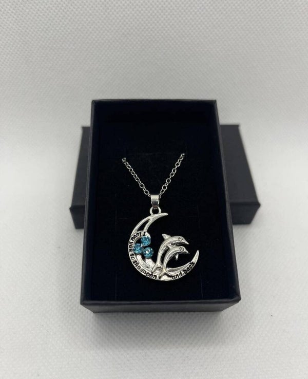 0250Q - Collier pendatif Dauphin lune
