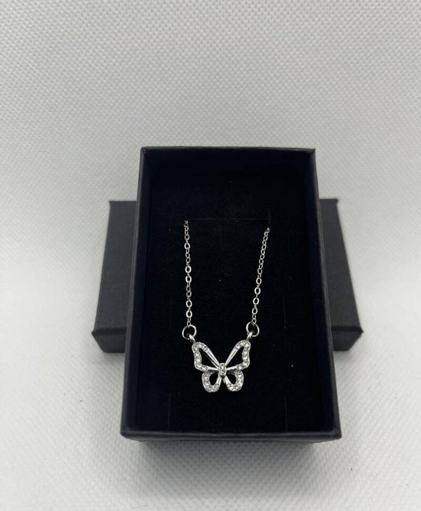 0264Q - Collier pendentif papillon