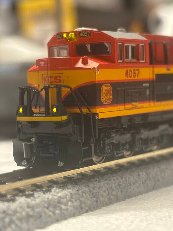 Kato n scale KCS sd70ace w/xl sound “no original jewel case”