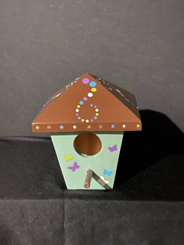 small hip roof with 10 degree walls birdhouse