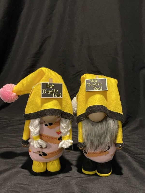 hot diggity dog gnome set