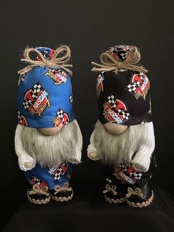 NASCAR gnomes