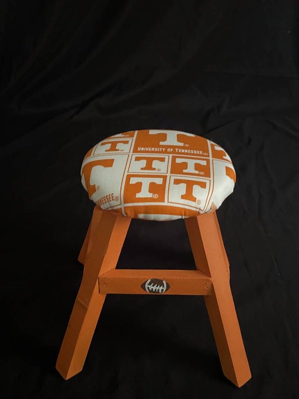 UT football stool