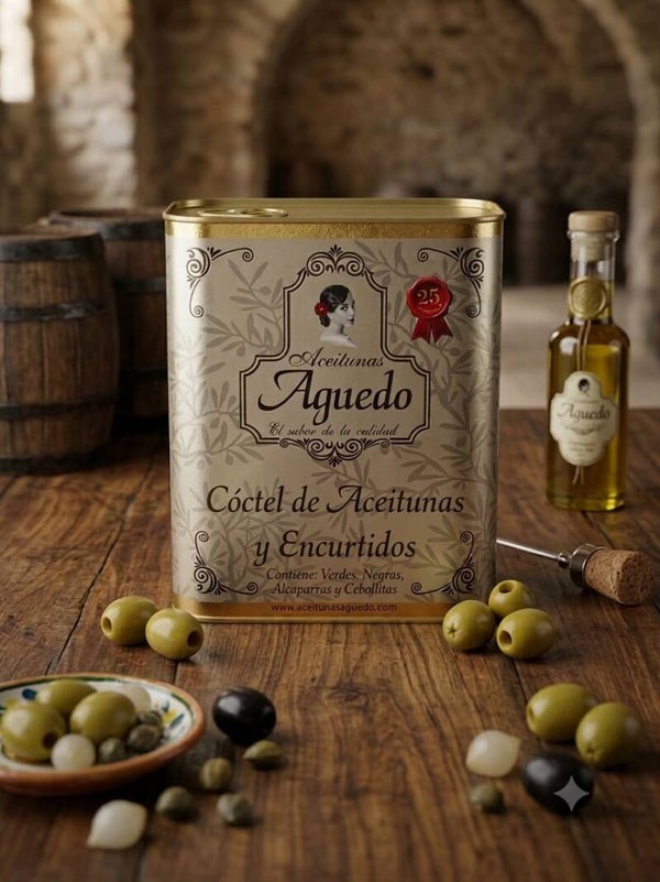 Coctel de Aceitunas y Encurtidos