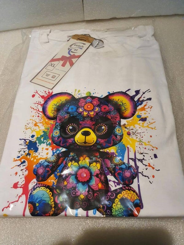 T-shirt Blanc Coton "Floral Bear Splash" — Illustration Ours/Panda Mandalas & Éclaboussures Multicolores | Style Art Pop & Boho