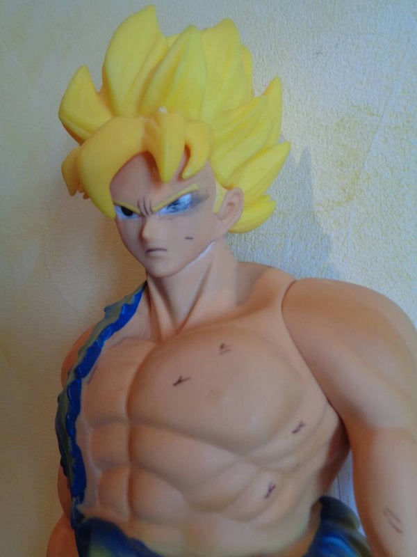 Cu1577 : Maxi figurine Dragon Ball Z (Copie)