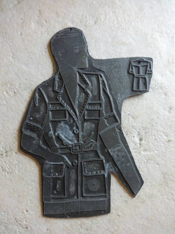 Cu740 : Plaque gravure de mode 50's