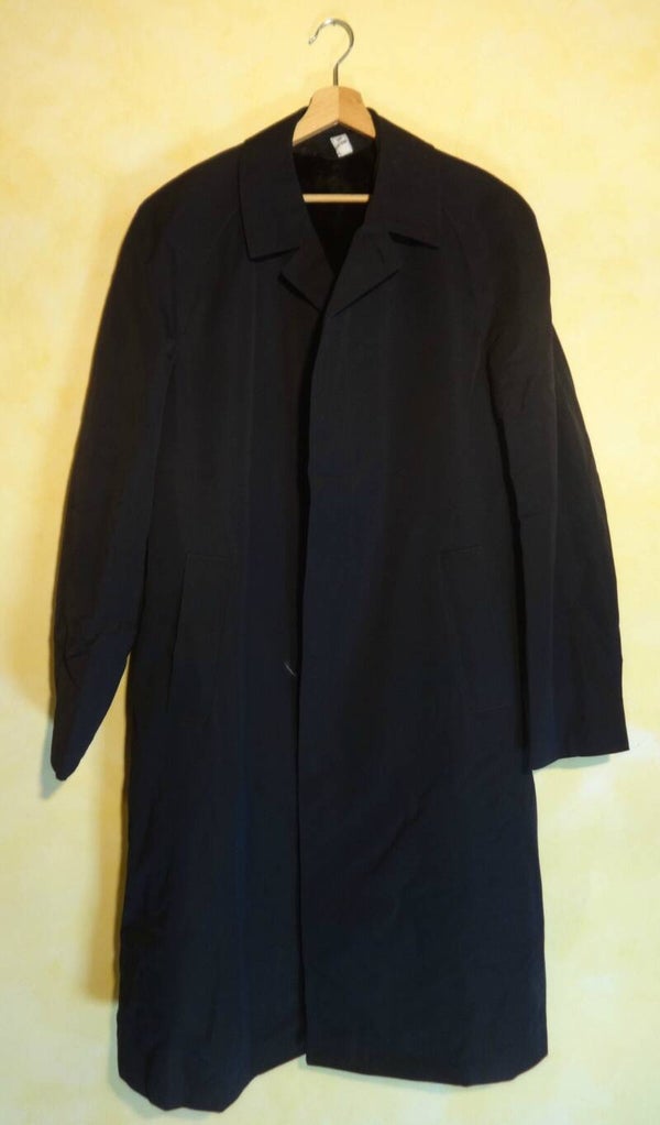 H437 : Imperméable bleu T.L