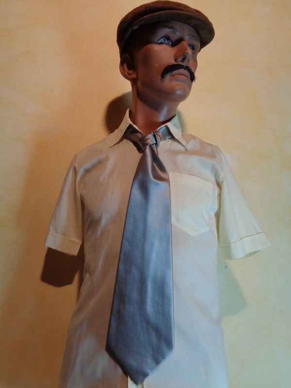 A2527 : Cravate soie grise 50's