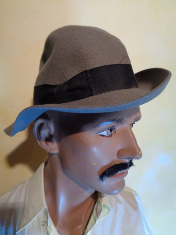 A2593 : Chapeau laine grise