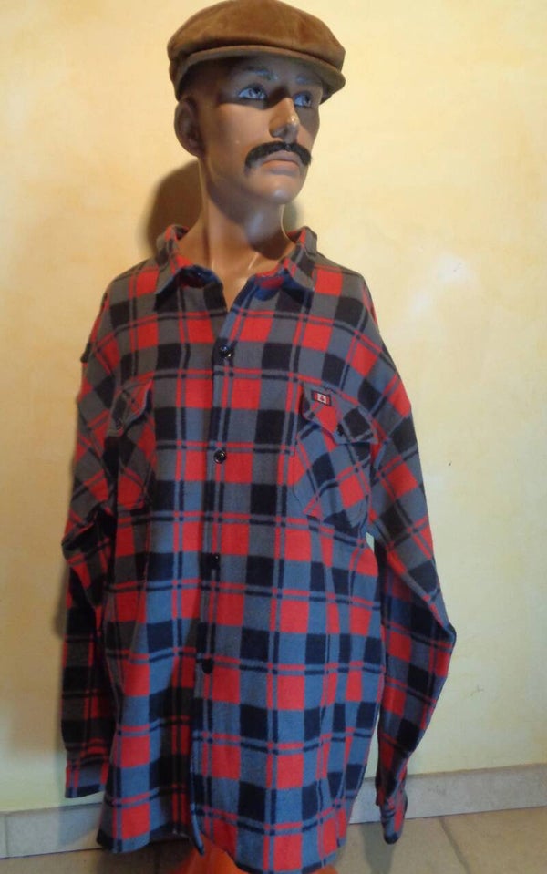 H720 : Chemise à carreaux taille XXL