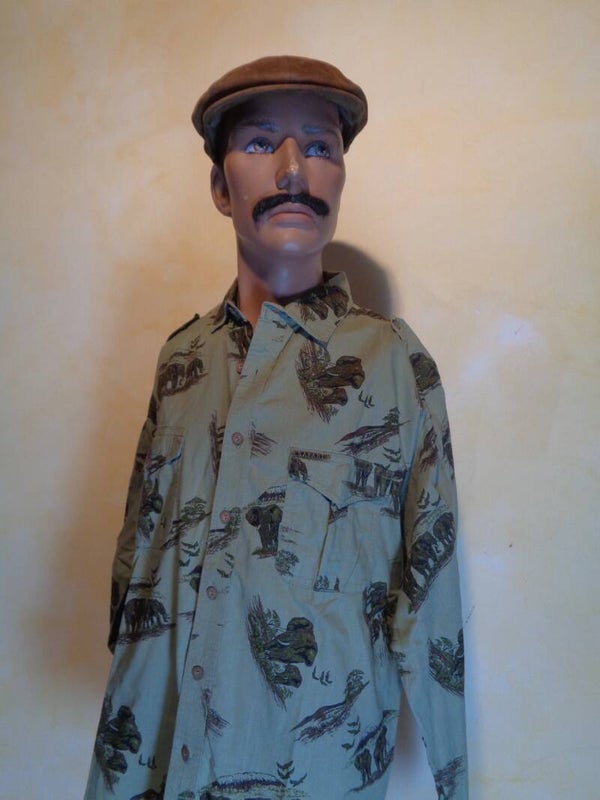 H659 : Chemise safari T.L
