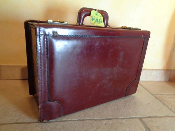 S1857 : Malette cuir 70's