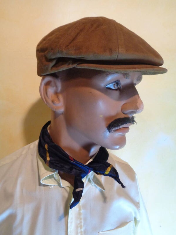 A4096 : Echarpe de col articulée