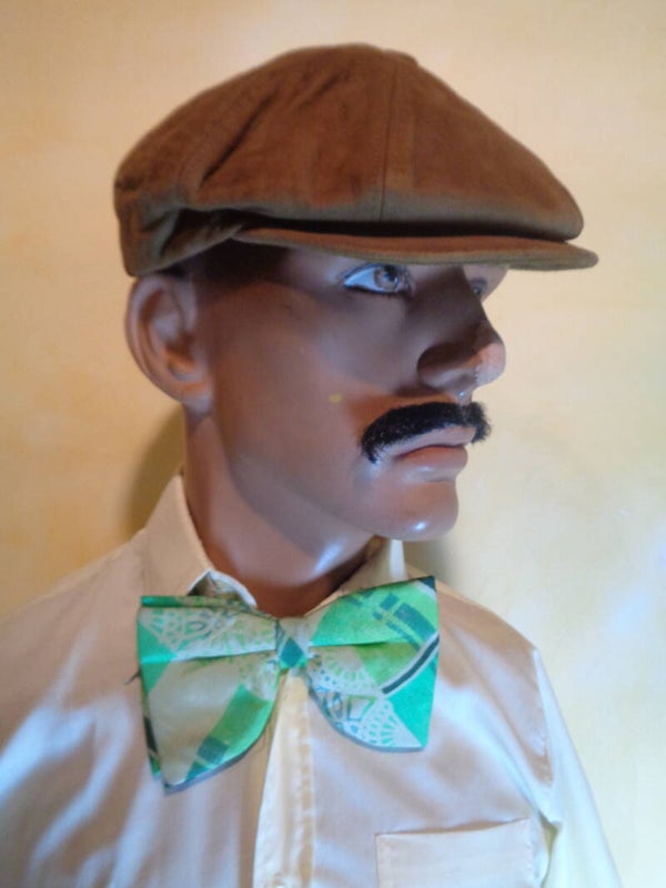 A4100 : Noeud papillon soie Ted Lapidus 70's