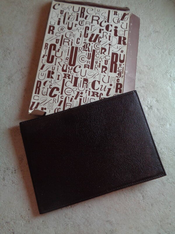 A4422 : Portefeuille cuir 60's