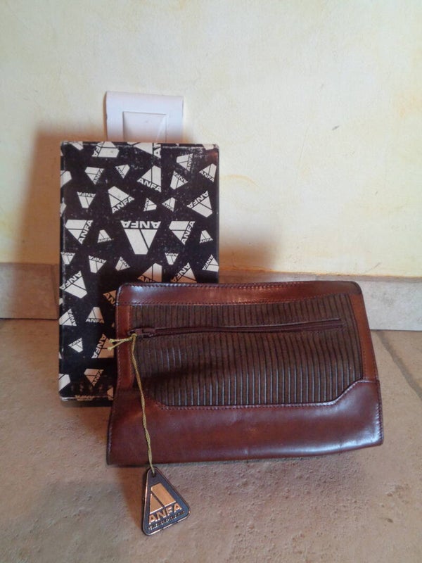 S2098 : Trousse de toilette 70's
