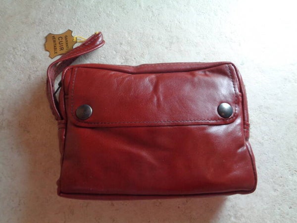 S2216 : Pochette cuir 60's