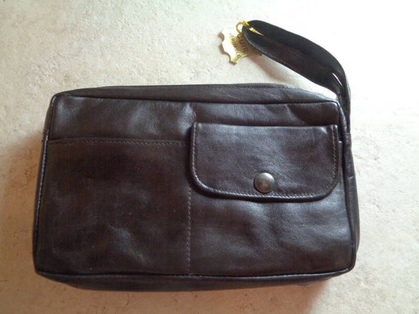 S2239 : Pochette cuir 60's