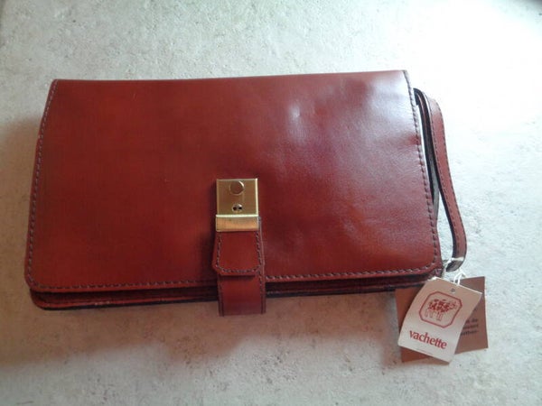 S2235 : Pochette vachette 60's
