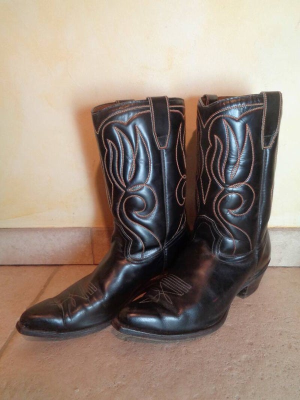 C767 : Santiags cuir P.41