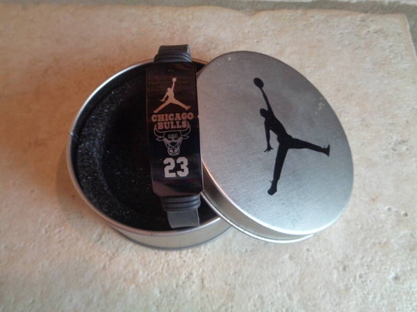 Cu2191 : Bracelet Michael Jordan