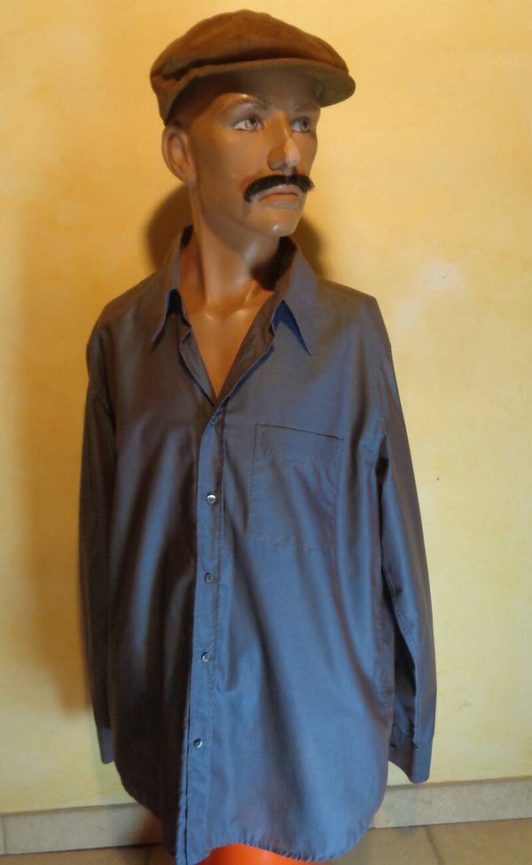 H050 : Chemise Cacharel T.XXL