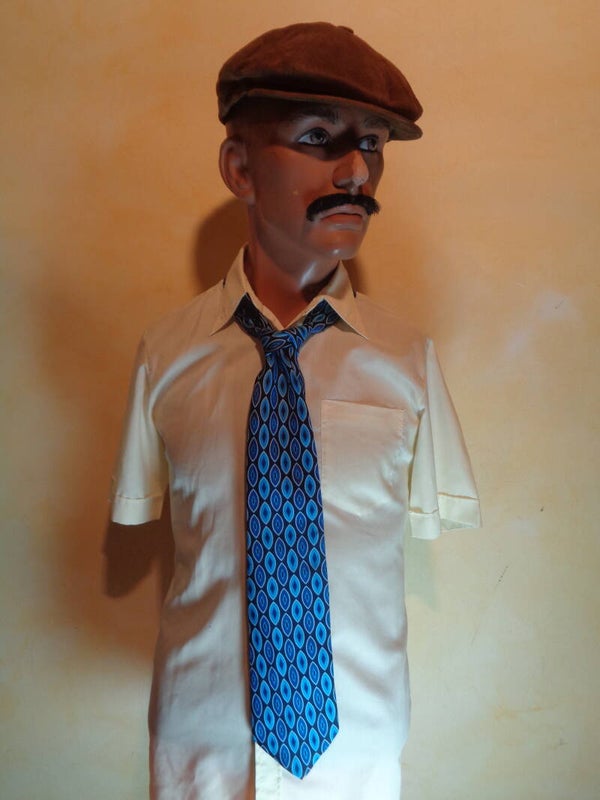 A3433 : Cravate bleue 70's