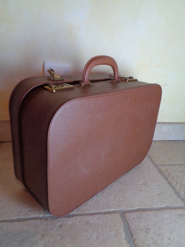 Cu2403 : Valise 40's